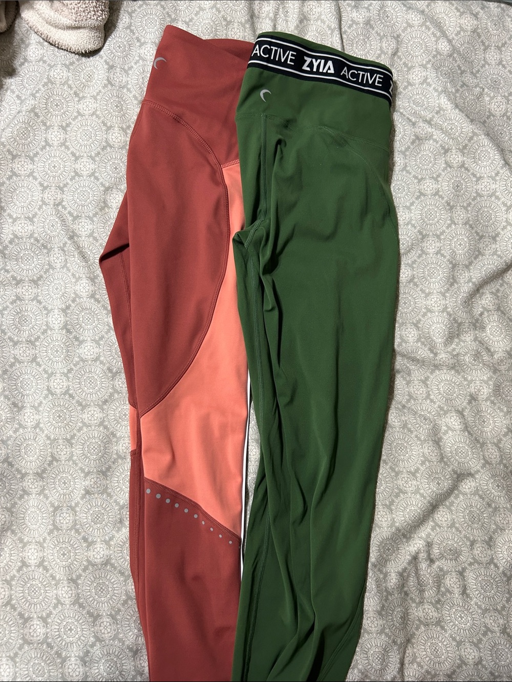 Zyia Leggings